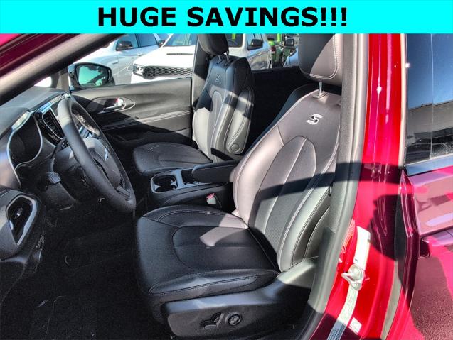 2026 Chrysler Pacifica PACIFICA SELECT AWD