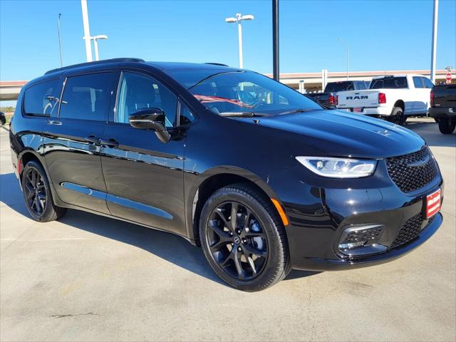 2026 Chrysler Pacifica Limited AWD