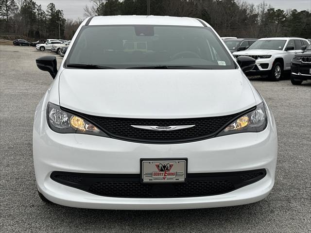 2026 Chrysler Voyager VOYAGER LX