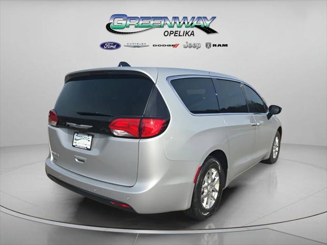 2026 Chrysler Voyager VOYAGER LX