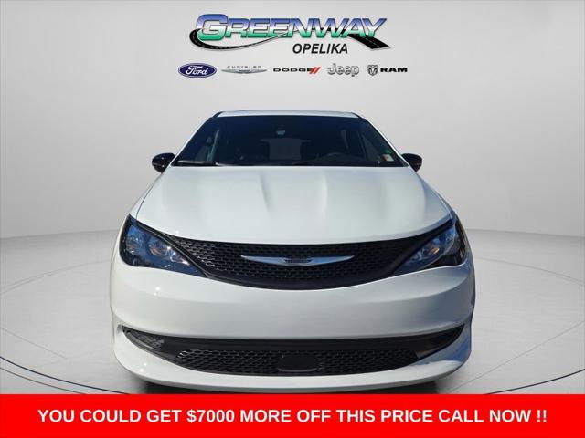 2026 Chrysler Voyager VOYAGER LX