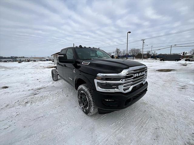 2026 RAM Ram 3500 Chassis Cab RAM 3500 BIG HORN CREW CAB CHASSIS 4X4 60 CA