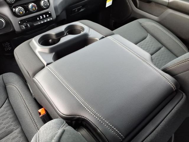 2026 Ram 1500 Tradesman Crew Cab 4x4 57 Box