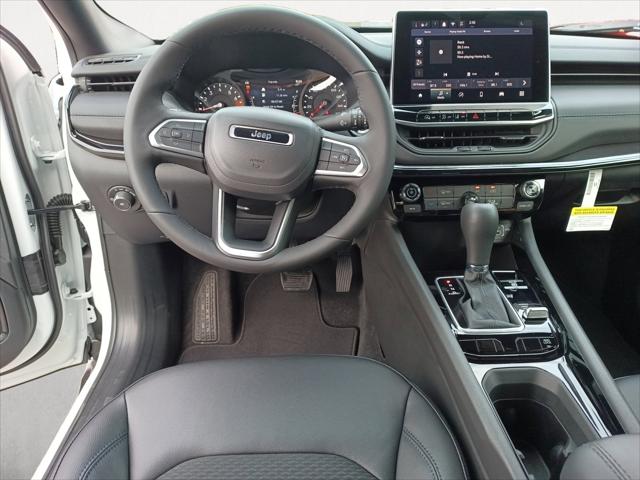 2026 Jeep Compass COMPASS LATITUDE 4X4