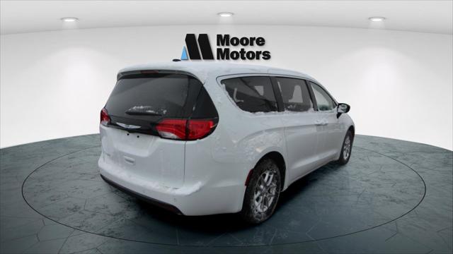 2026 Chrysler Voyager VOYAGER LX