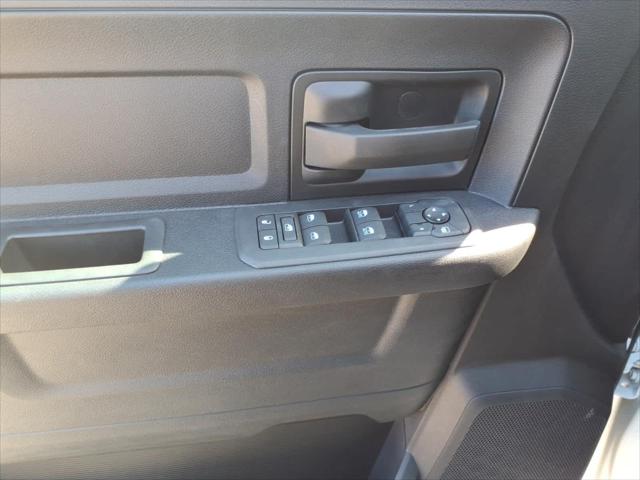 2026 RAM Ram 3500 Chassis Cab RAM 3500 TRADESMAN CREW CAB CHASSIS 4X4 60 CA