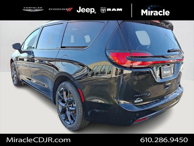 2026 Chrysler Pacifica PACIFICA LIMITED AWD