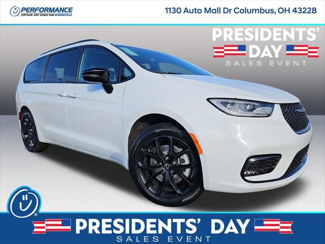 2026 Chrysler Pacifica PACIFICA SELECT AWD