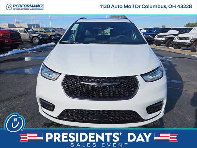 2026 Chrysler Pacifica PACIFICA SELECT AWD