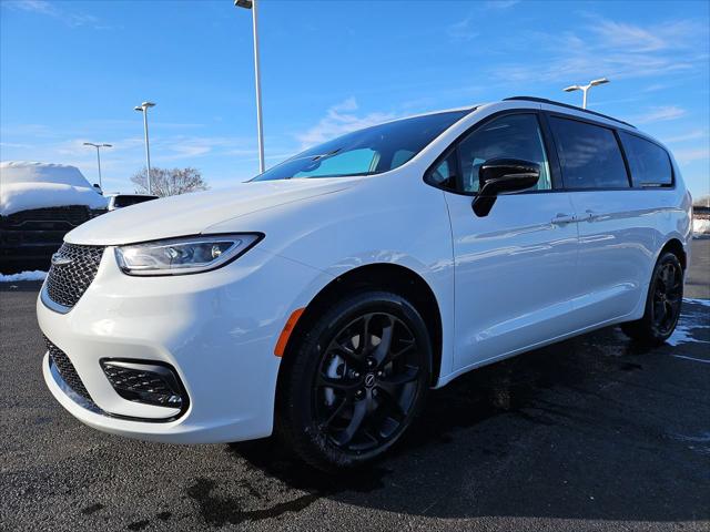 2026 Chrysler Pacifica PACIFICA SELECT AWD 2026 Chrysler Pacifica PACIFICA SELECT AWD
