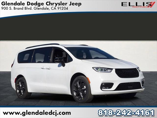 2026 Chrysler Pacifica PACIFICA SELECT AWD