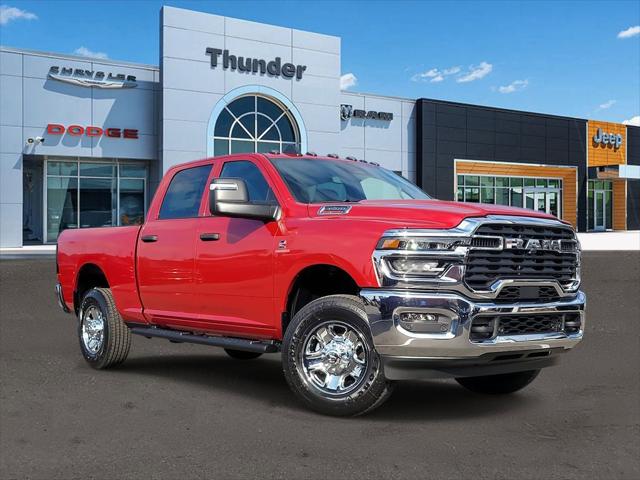 2026 RAM Ram 3500 RAM 3500 TRADESMAN CREW CAB 4X4 64 BOX