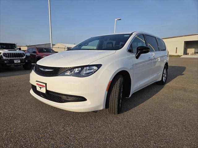 2026 Chrysler Voyager VOYAGER LX