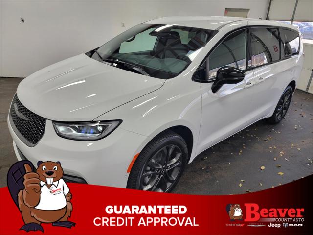 2026 Chrysler Pacifica PACIFICA SELECT AWD