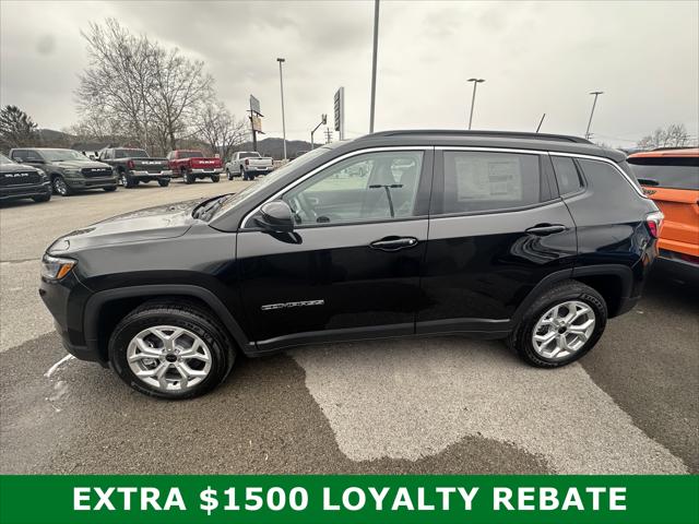 2026 Jeep Compass COMPASS LATITUDE 4X4
