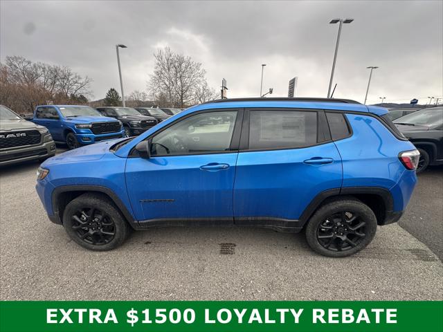 2026 Jeep Compass COMPASS LATITUDE 4X4