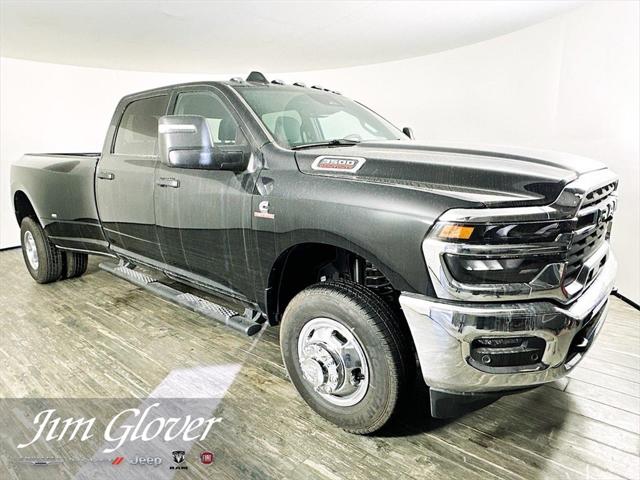 2026 RAM Ram 3500 RAM 3500 TRADESMAN CREW CAB 4X4 8 BOX
