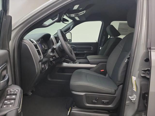 2026 Ram 3500 Big Horn Crew Cab 4x4 6'4" Box