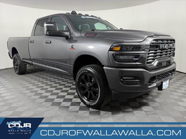 2026 RAM 3500 RAM 3500 BIG HORN CREW CAB 4X4 8 BOX