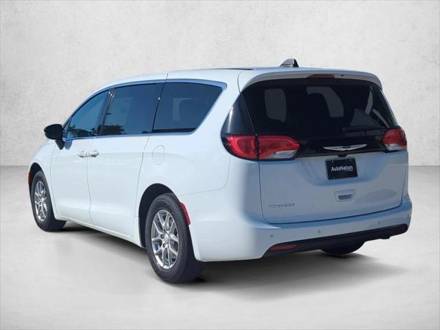 2026 Chrysler Voyager LX