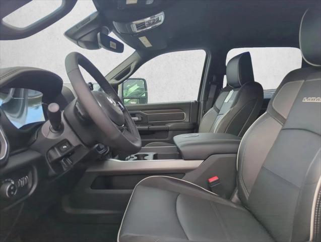 2026 RAM Ram 3500 RAM 3500 LARAMIE CREW CAB 4X4 8 BOX