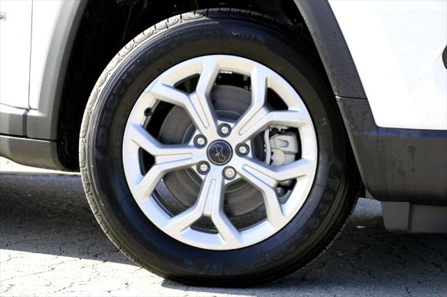 2026 Jeep Compass COMPASS LATITUDE 4X4