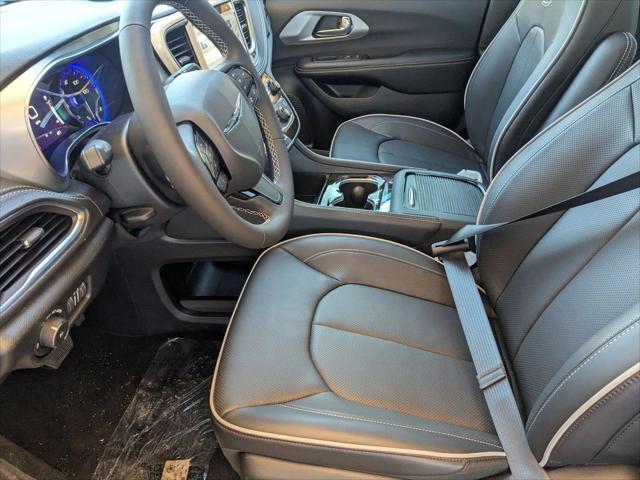 2026 Chrysler Pacifica Limited AWD