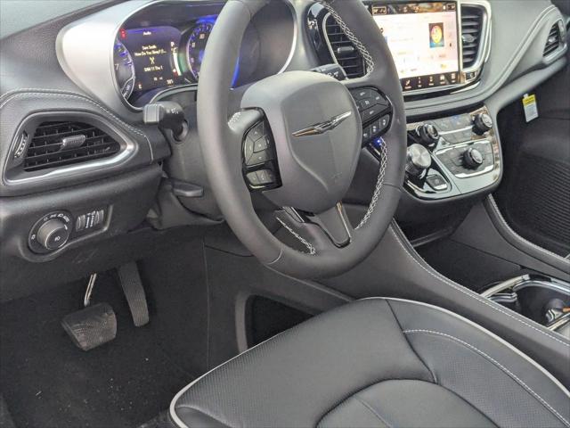 2026 Chrysler Pacifica PACIFICA LIMITED AWD