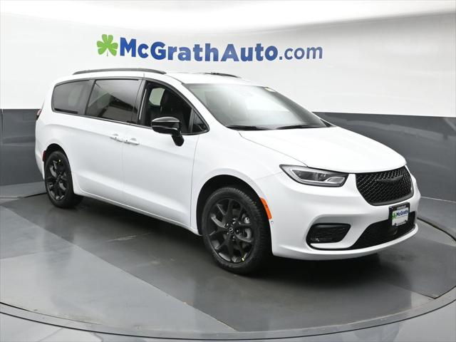 2026 Chrysler Pacifica PACIFICA SELECT AWD 2026 Chrysler Pacifica PACIFICA SELECT AWD