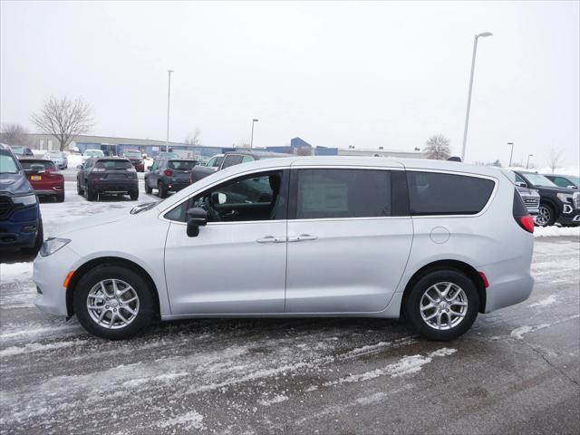 2026 Chrysler Voyager VOYAGER LX