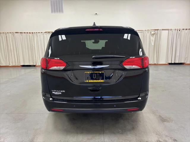 2026 Chrysler Voyager LX