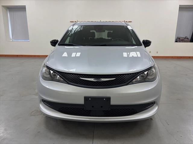 2026 Chrysler Voyager VOYAGER LX