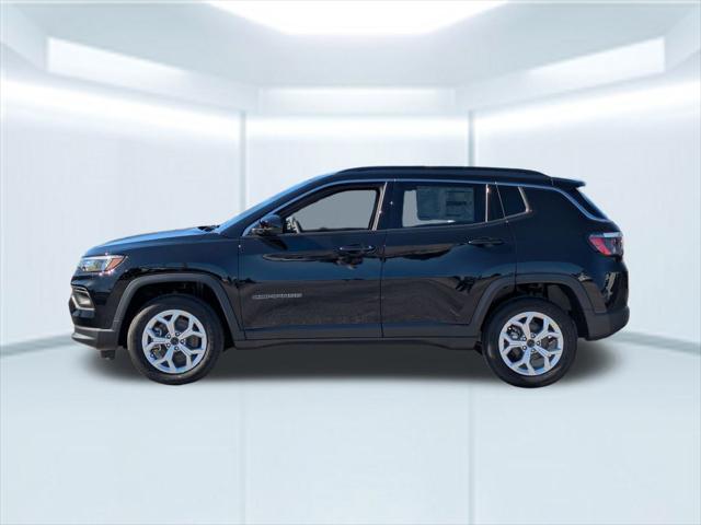 2026 Jeep Compass COMPASS LATITUDE 4X4