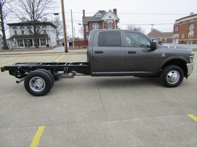 2026 RAM Ram 3500 Chassis Cab RAM 3500 TRADESMAN CREW CAB CHASSIS 4X4 60 CA