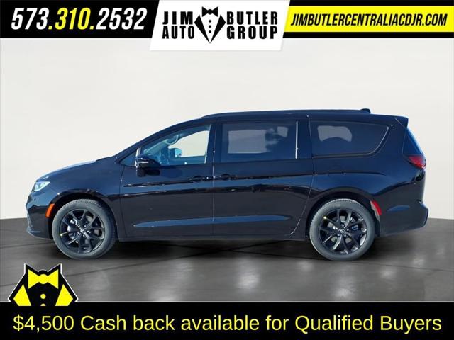 2026 Chrysler Pacifica PACIFICA SELECT AWD