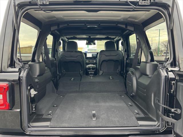 2026 Jeep Wrangler 4-Door Sahara 4x4