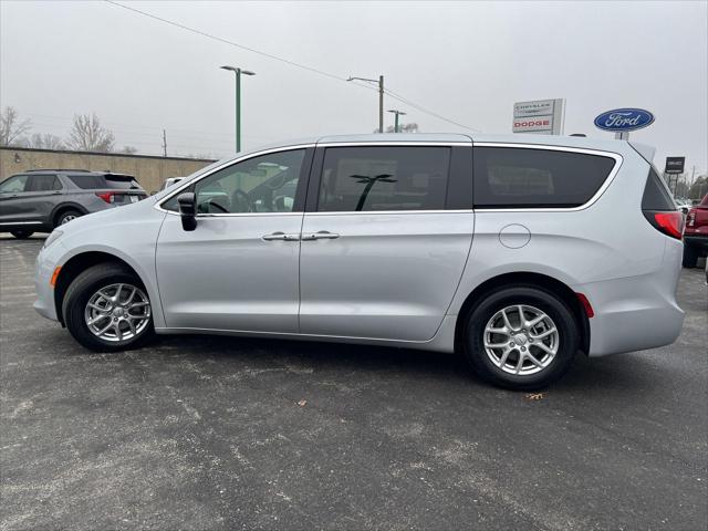 2026 Chrysler Voyager LX