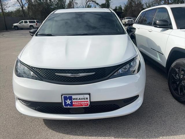 2026 Chrysler Voyager VOYAGER LX