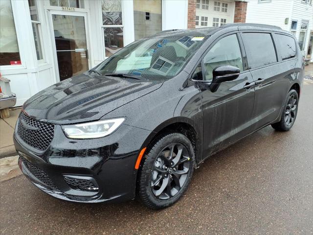 2026 Chrysler Pacifica PACIFICA LIMITED AWD