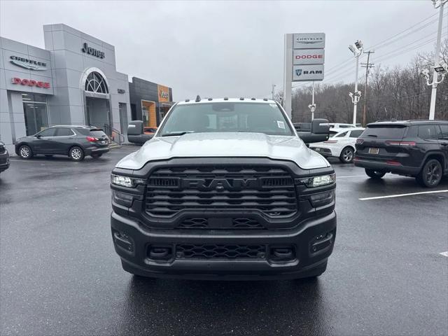 2026 RAM Ram 2500 RAM 2500 TRADESMAN CREW CAB 4X4 8 BOX