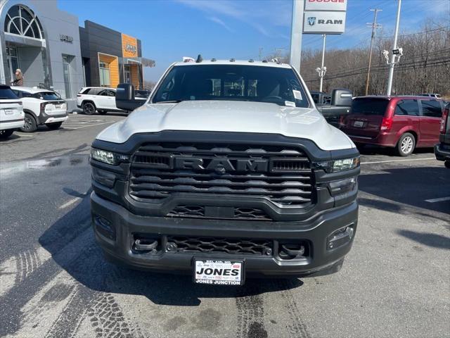 2026 RAM Ram 2500 RAM 2500 TRADESMAN CREW CAB 4X4 8 BOX