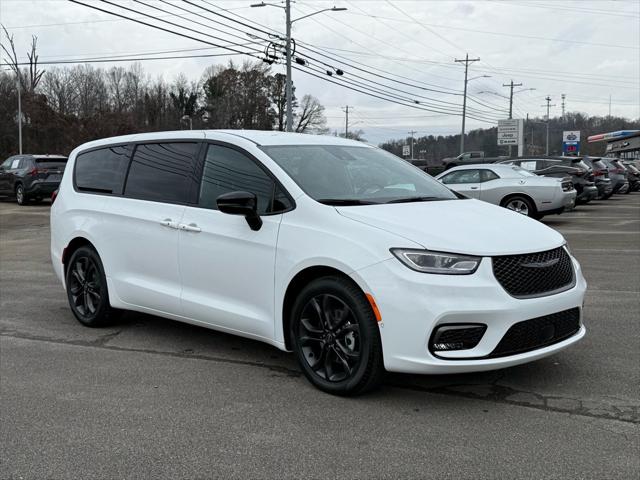 2026 Chrysler Pacifica PACIFICA SELECT