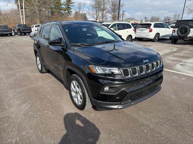 2026 Jeep Compass COMPASS LATITUDE 4X4