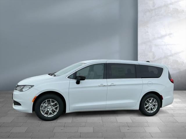 2026 Chrysler Voyager VOYAGER LX