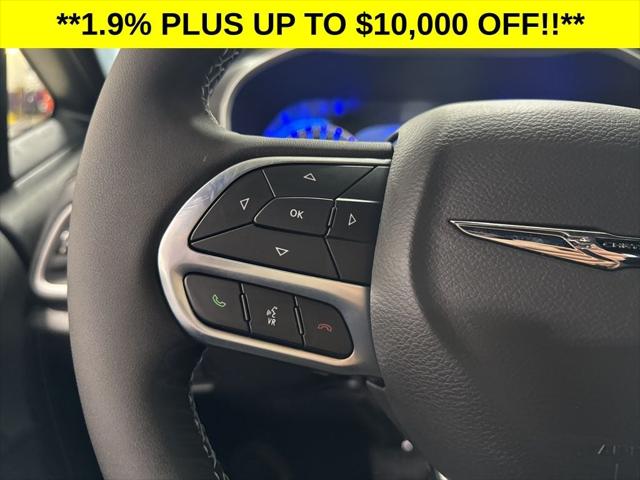 2026 Chrysler Pacifica Select