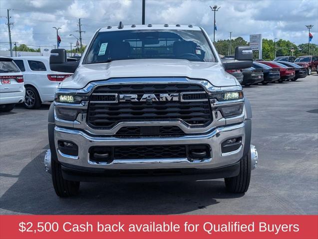 2026 RAM 5500 Chassis RAM 5500 TRADESMAN CHASSIS CREW CAB 4X4 84 CA