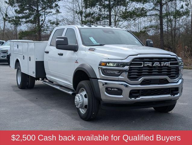 2026 RAM 5500 Chassis RAM 5500 TRADESMAN CHASSIS CREW CAB 4X4 84 CA