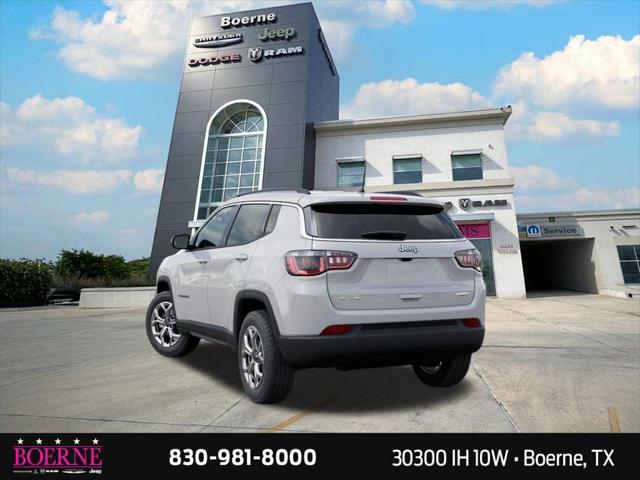 2026 Jeep Compass COMPASS LATITUDE 4X4