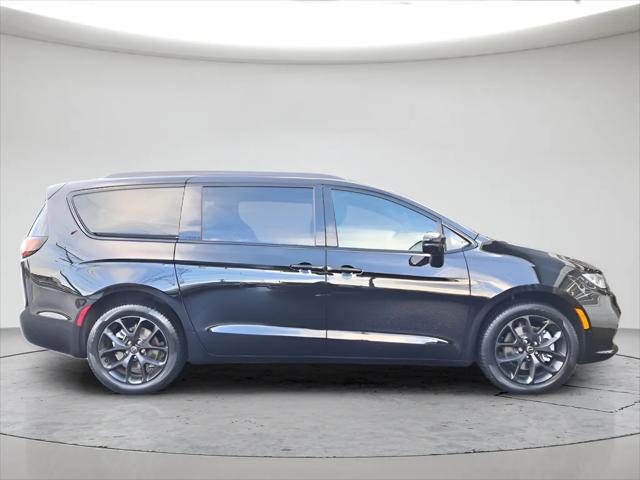 2026 Chrysler Pacifica PACIFICA SELECT AWD 2026 Chrysler Pacifica PACIFICA SELECT AWD