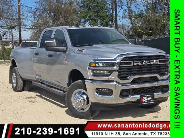 2026 RAM Ram 3500 RAM 3500 TRADESMAN CREW CAB 4X4 8 BOX